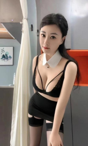 黑长直御姐静静