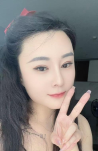 黑长直御姐静静