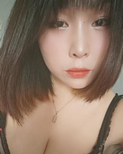 东站柳叶儿