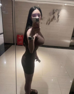 性感F奶少妇