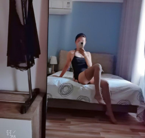姑苏温柔长腿小曼