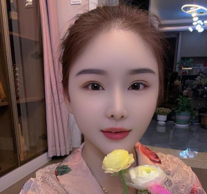 中项小姐姐