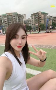 白云区 运动型韩系美女