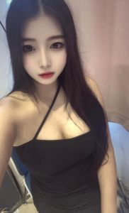肥臀大胸妹