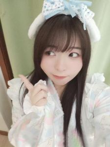 可乐不加冰二次元妹子