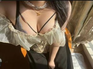 可乐不加冰二次元妹子