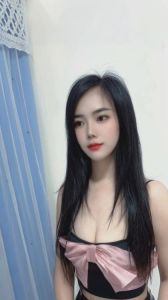 大长腿高挑静静