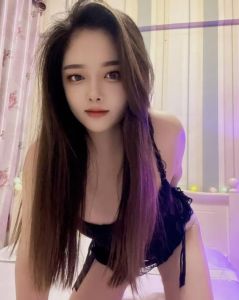 性感蜜桃臀少妇