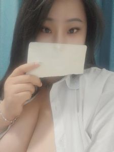 超绝巨乳妹妹