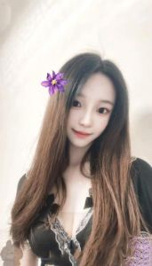 恰食人间水蜜桃