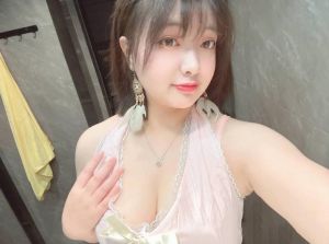 回锅小胖妹花花