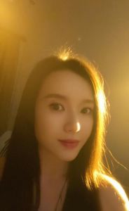 小喷泉骚姑娘
