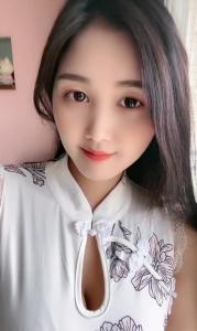 小店区童颜巨乳可欣