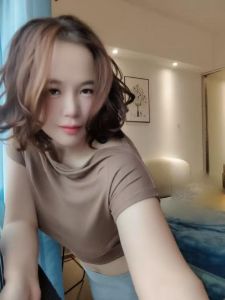 纯莞式夹b小骚妇