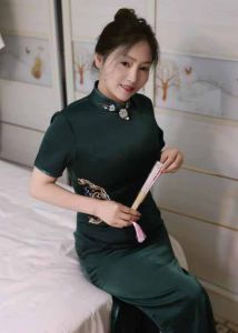 性价比旗袍熟女