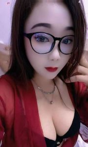 金水区黑丝大奶御姐