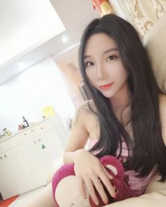 城西银泰温柔小蜜蜂
