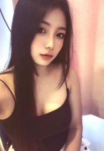 巨臀妹子懒懒