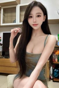 天河腿长肤白小姐姐