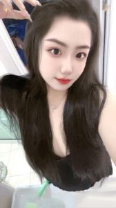 津南微胖女孩