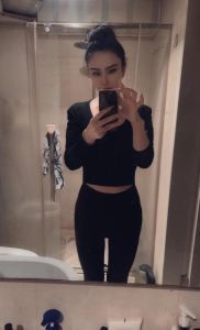 【东区】美艳长腿少妇