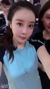 【园区】风骚美女一枚