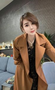 服务到位颜值妹子