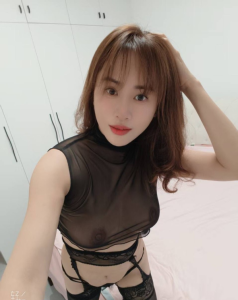 大奶甜甜