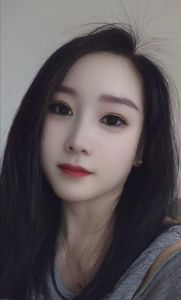 白白的邻家少妇