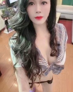 好色人妻珊珊