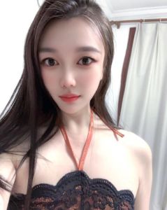 大奶性感乔乔老师