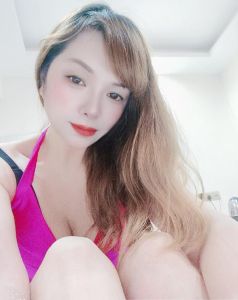 温馨小少妇