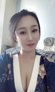 【和平区】拉丝水床琪琪