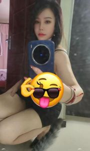 丰满性感火辣诱惑