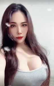 巨乳熟女