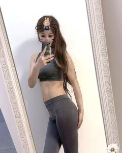 服务系少妇雪儿