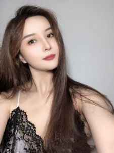 完美模特洛伊