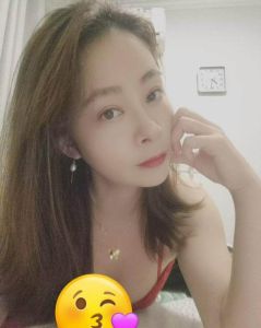 兼职美臀少妇