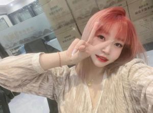 小嫩妹萱儿