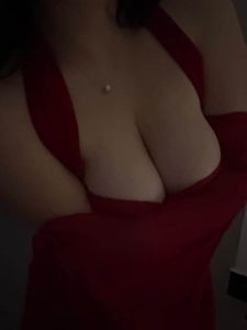 大奶少妇葫芦娃