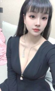 服务系小姐姐