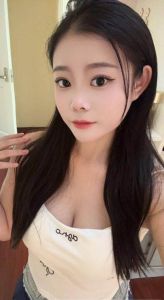 坂田兼职嫩妹竹竹