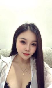 湖塘纯欲小姐姐