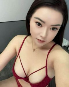 宝山大胸风骚女