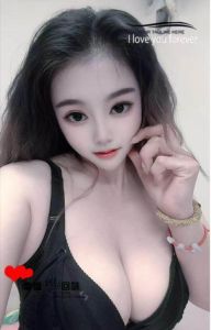 黑丝大胸妖妖