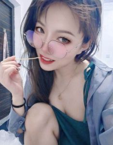 【上城区】反差眼镜妹