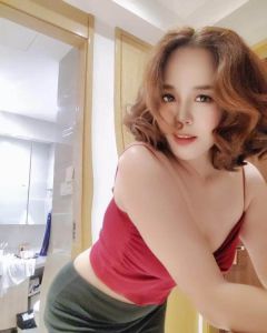 夹b小骚妇七喜