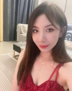 【慈溪市】红衣裙艳儿少妇