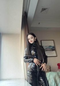 御姐女王范十足