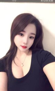 性感巨乳小桃子